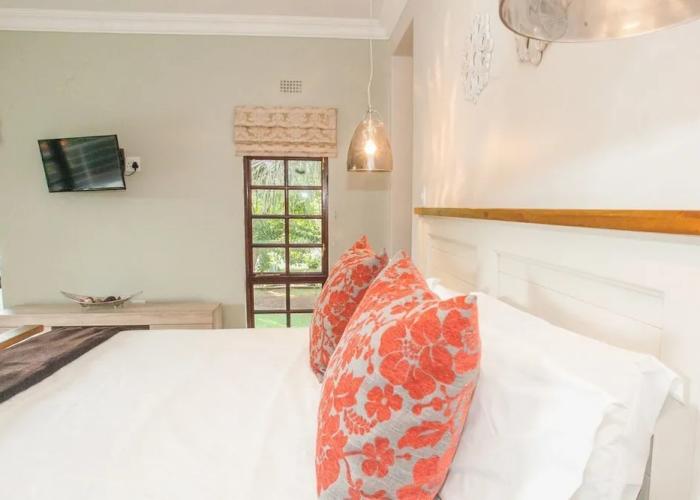 Motsamai Lodge