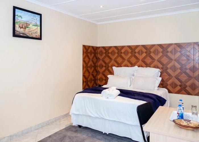 Glen Lodge & Tours