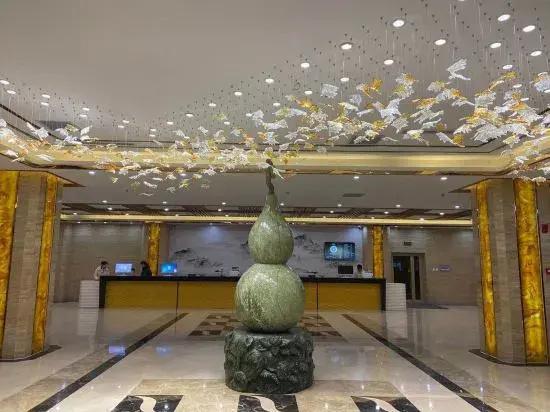 Naiman Banner Yuanhuang Hotel