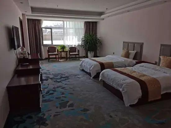 Naiman Banner Yuanhuang Hotel