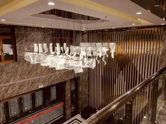 Jiafeng Holiday Hotel