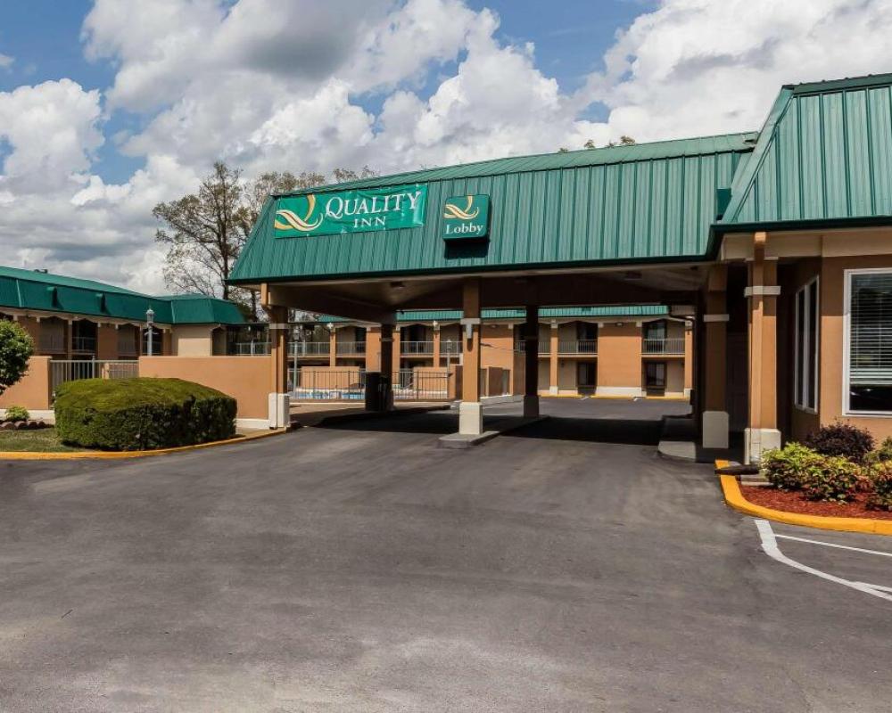 Quality Inn Tullahoma