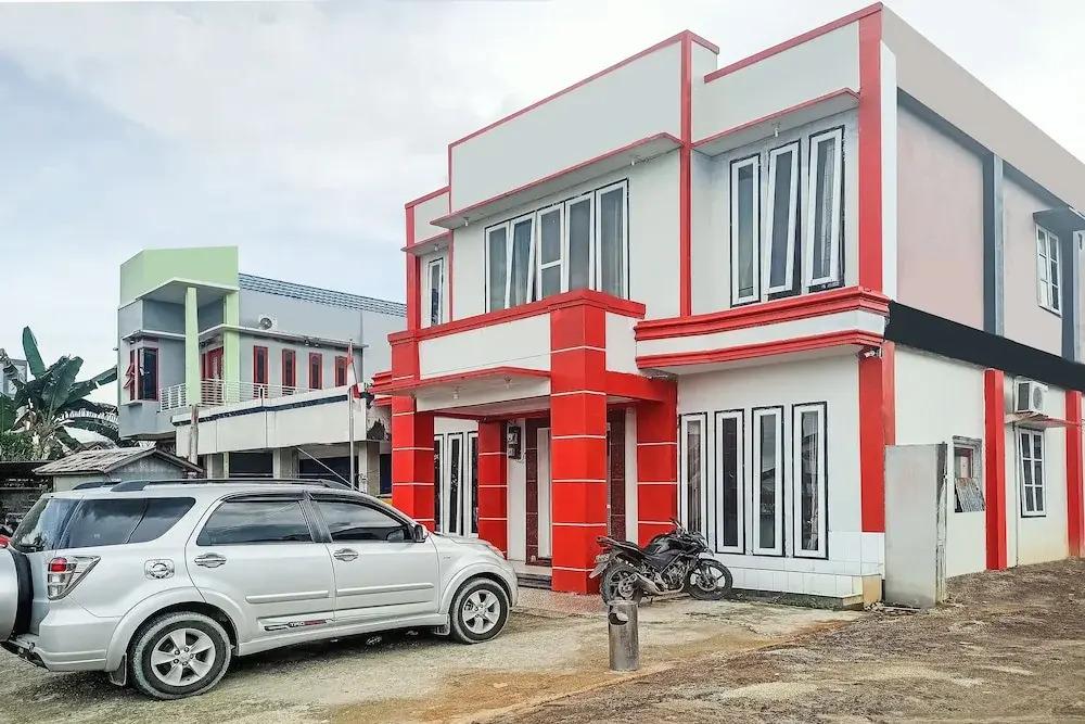 OYO 91936 Hotel Lima Dara