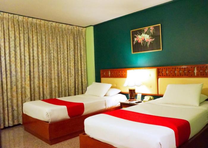 The Viangtak Riverside Hotel