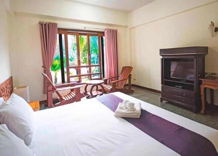 Tak Andaman Resort & Hotel