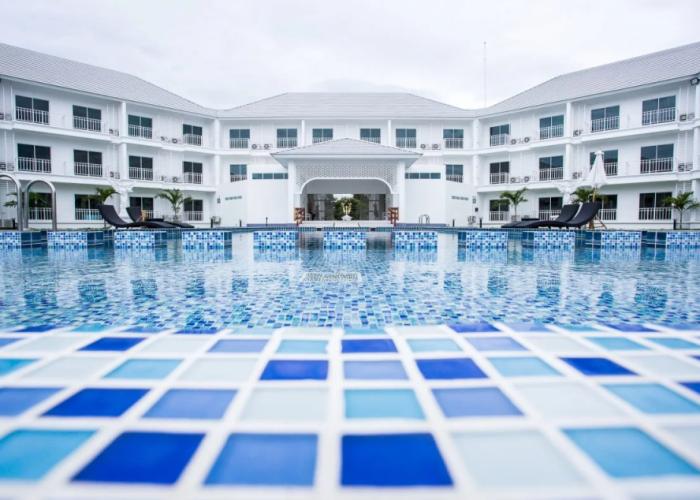 White House Hotel