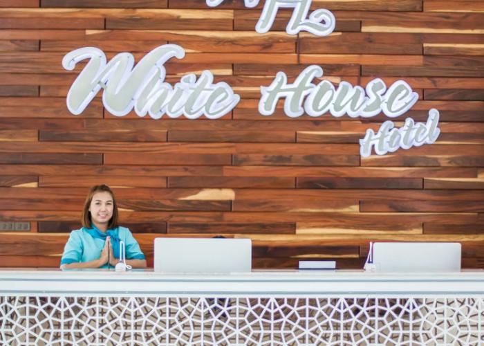 White House Hotel