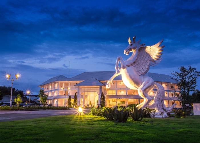 White House Hotel