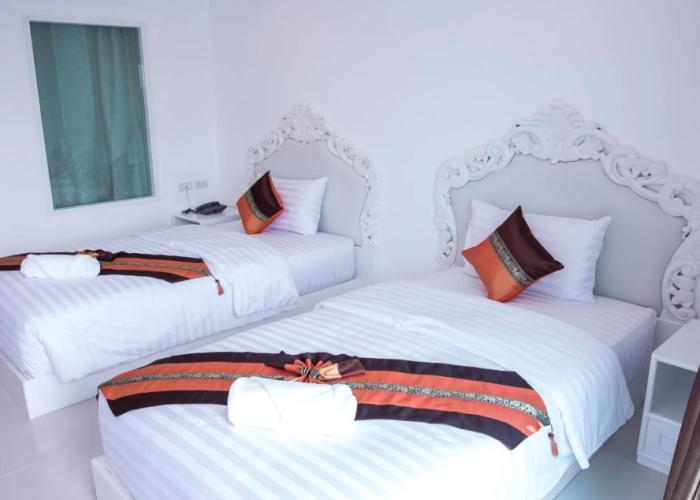 White House Hotel