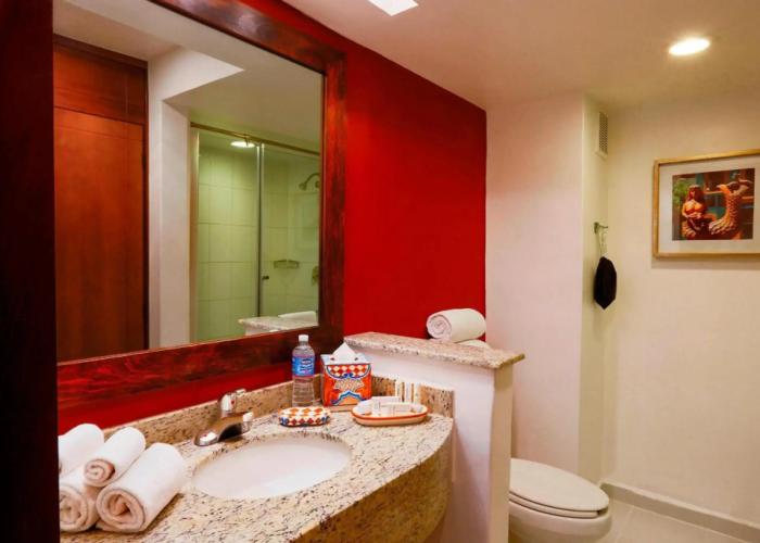 Courtyard by Marriott Toluca Airport