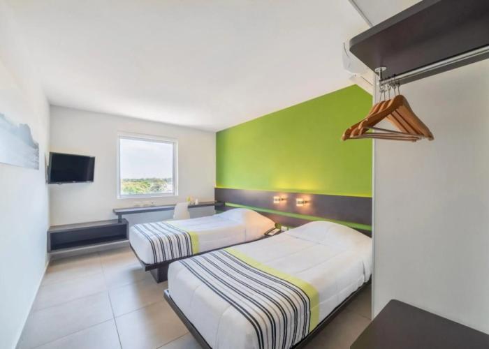 City Express Junior by Marriott Toluca Zona Industrial