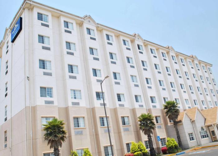 Microtel Inn & Suites by Wyndham Toluca