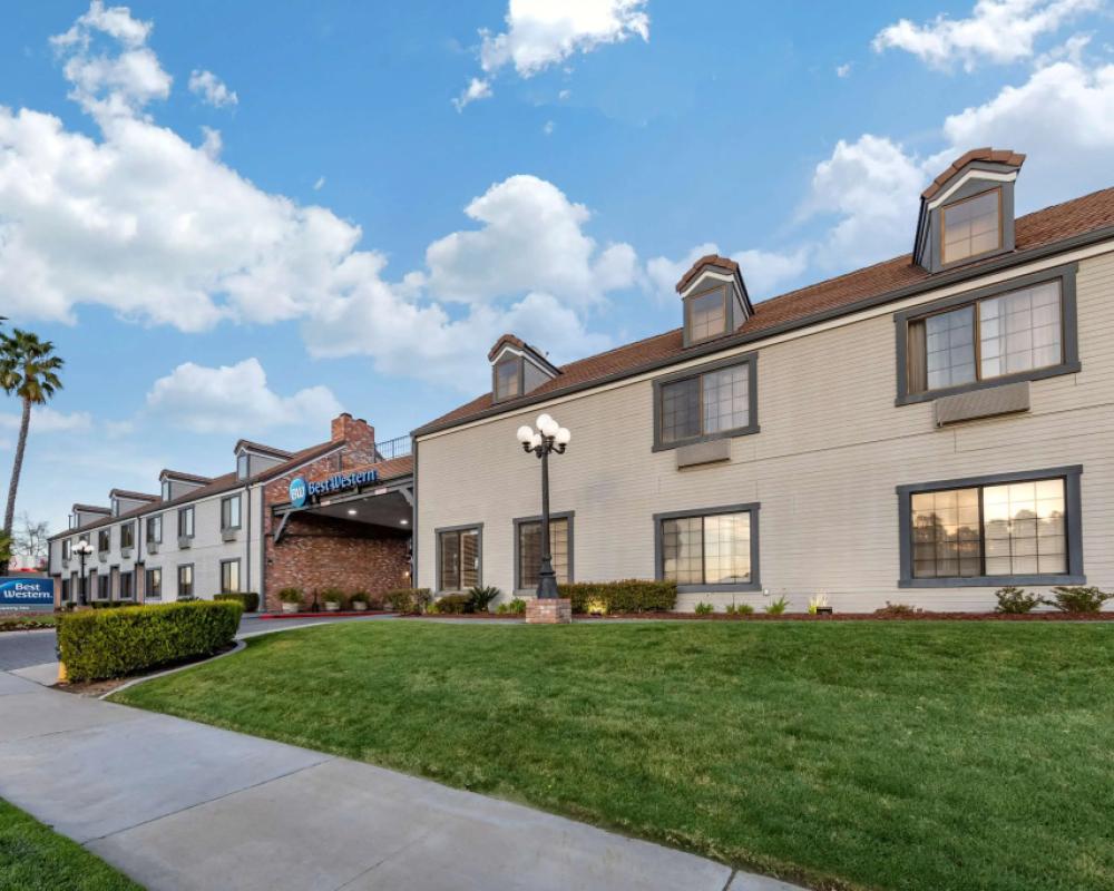 Best Western Country Inn