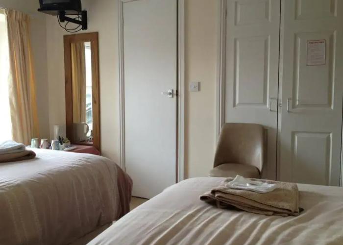 Hotel Hampton