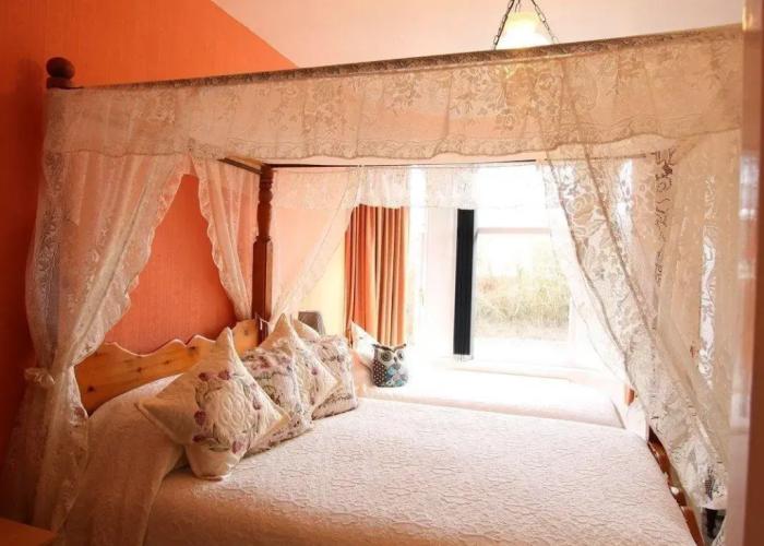Greylands Guest House