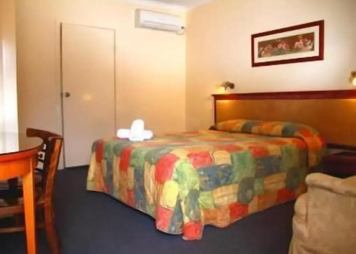 Gabriel Motor Inn
