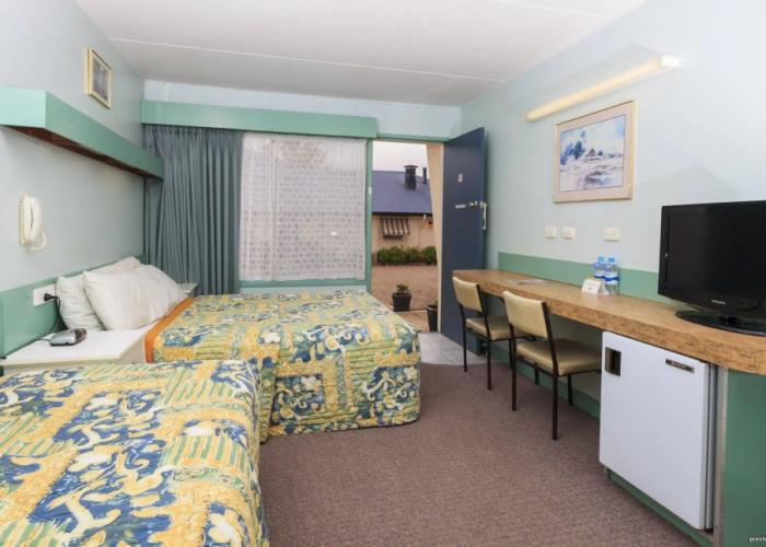 Tumut Farrington Motel
