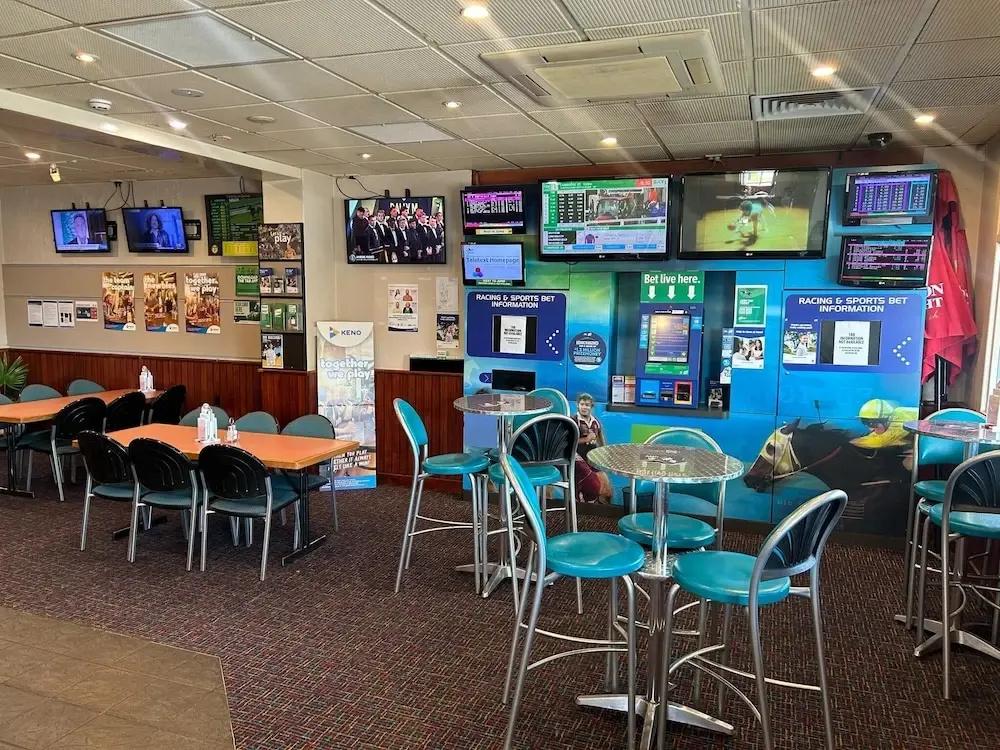 фото Woolpack Hotel Tumut