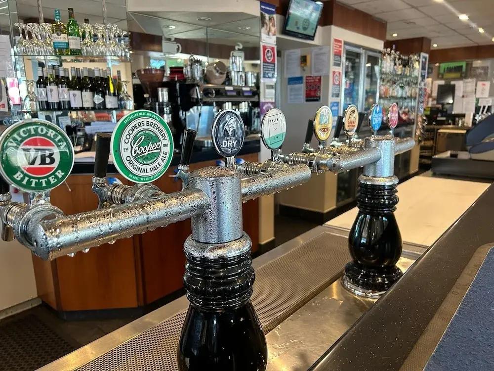 фото Woolpack Hotel Tumut