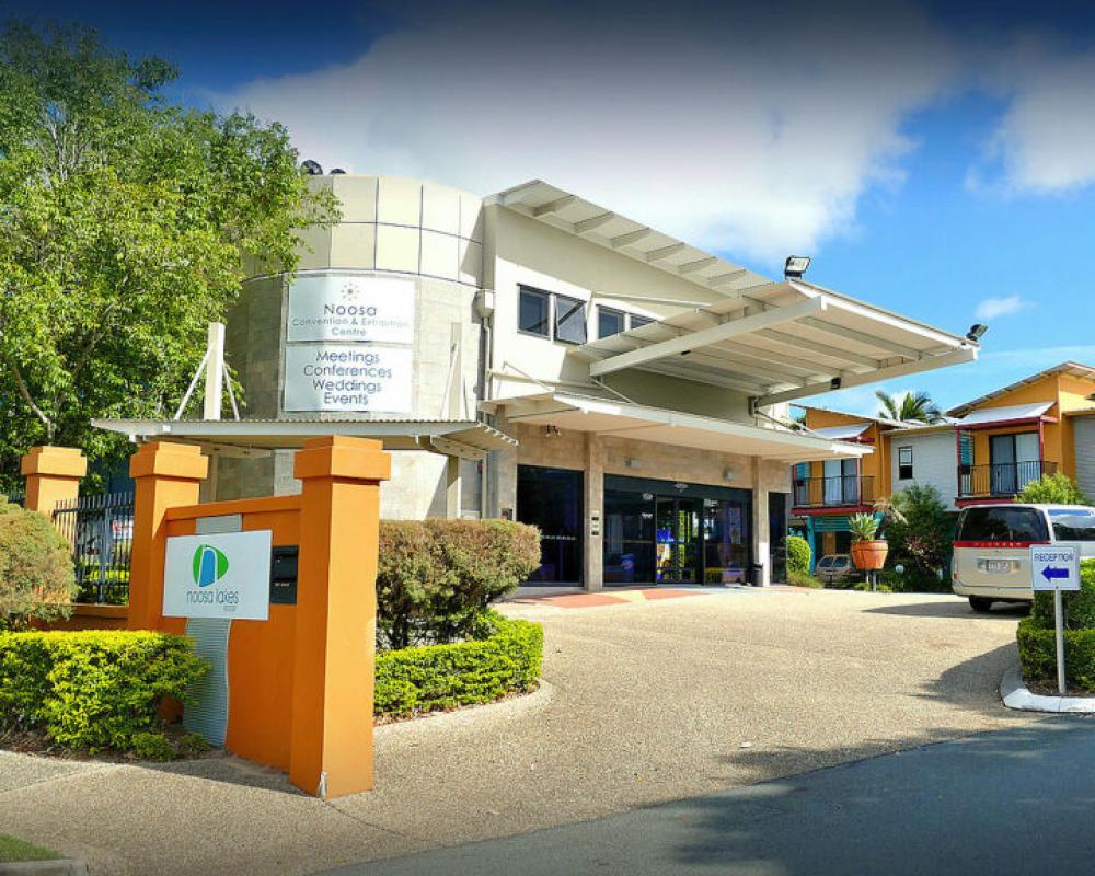 Noosa Lakes Resort