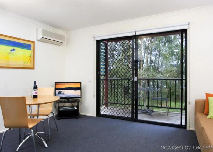 Noosa Lakes Resort