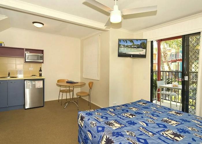 Noosa Lakes Resort
