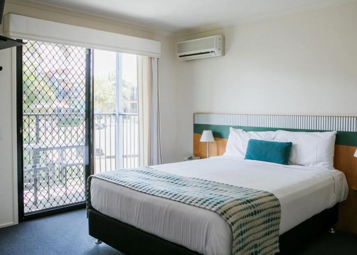 Noosa Lakes Resort