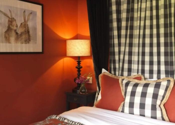 Hare And Hounds Hotel