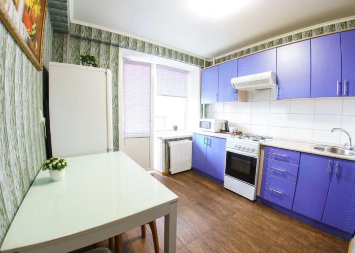 Inndays Apartments On Lunacharskogo 49-1