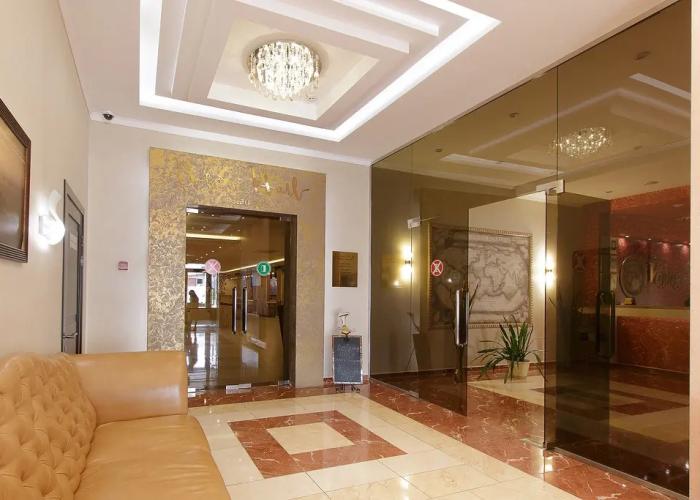 Bon Voyage Hotel