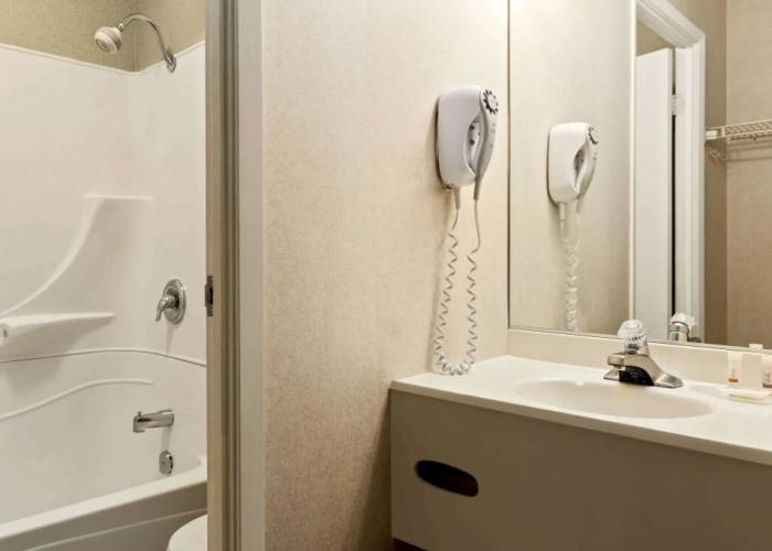 Days Inn by Wyndham Trois-Rivieres