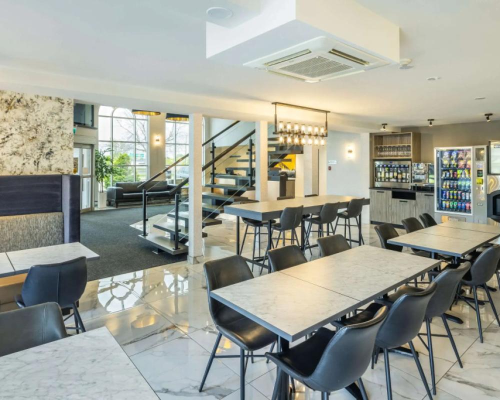 фото Les Suites de Laviolette Ascend Hotel Collection