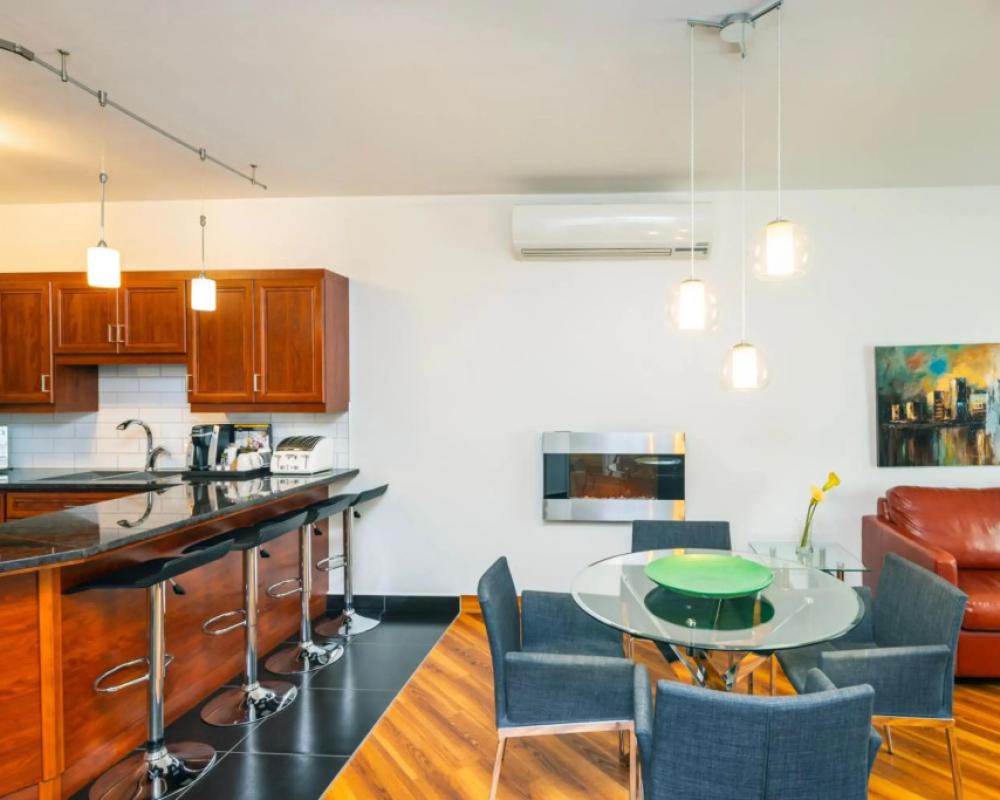 фото Les Suites de Laviolette Ascend Hotel Collection