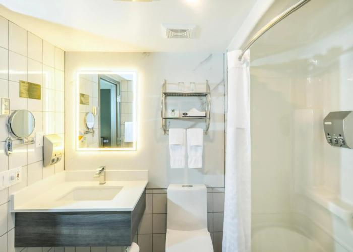 Les Suites de Laviolette Ascend Hotel Collection