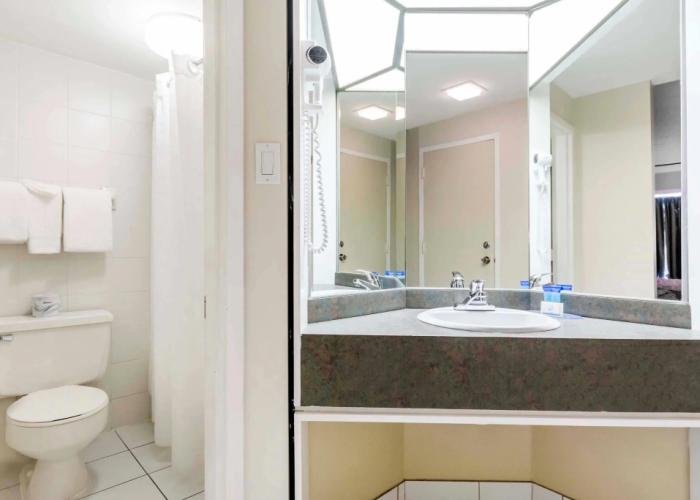 Travelodge by Wyndham Trois-Rivieres