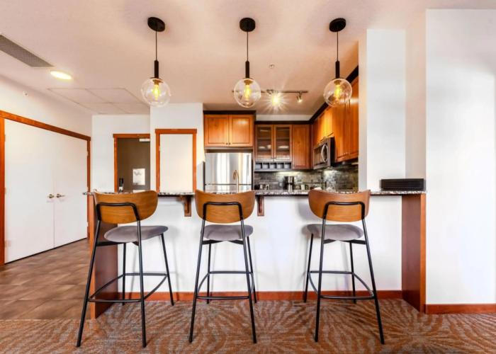 Blackstone Mountain Lodge by CLIQUE