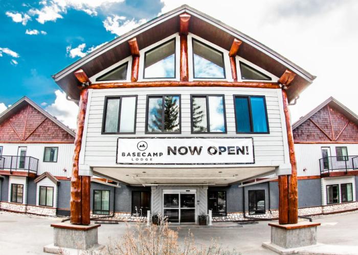 Basecamp Lodge Canmore