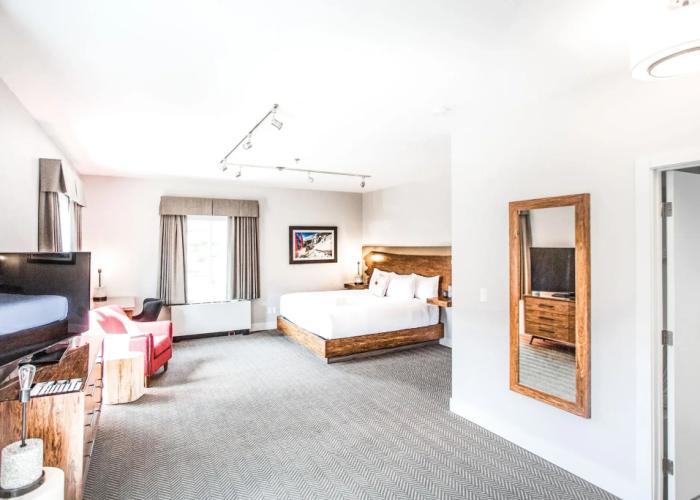 Basecamp Lodge Canmore