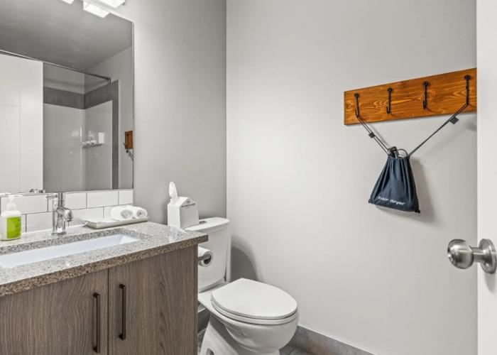 Basecamp Lodge Canmore