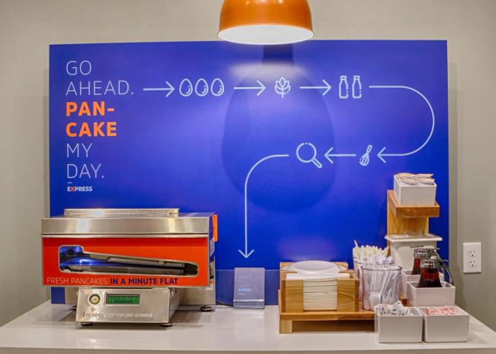 Holiday Inn Express Hotel & Suites Brooksville West by IHG