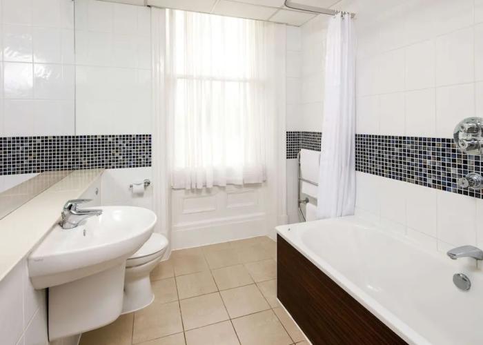Mercure Hull Grange Park Hotel