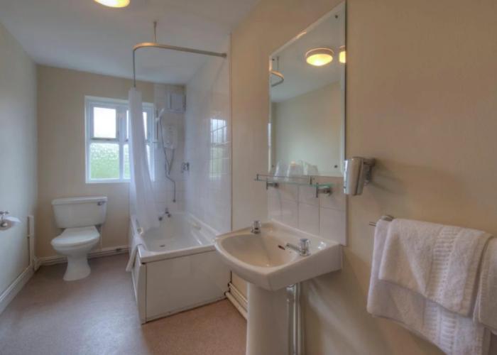 Kingstown Hotel by Greene King Inns