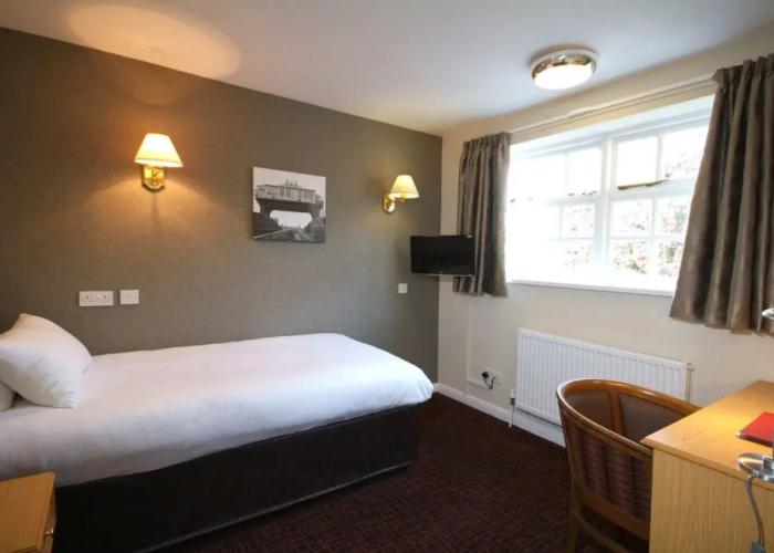 Old Grey Mare Hotel by Greene King Inns