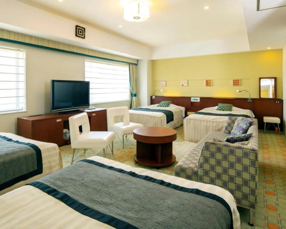 фото Tokyo Bay Maihama Hotel First Resort