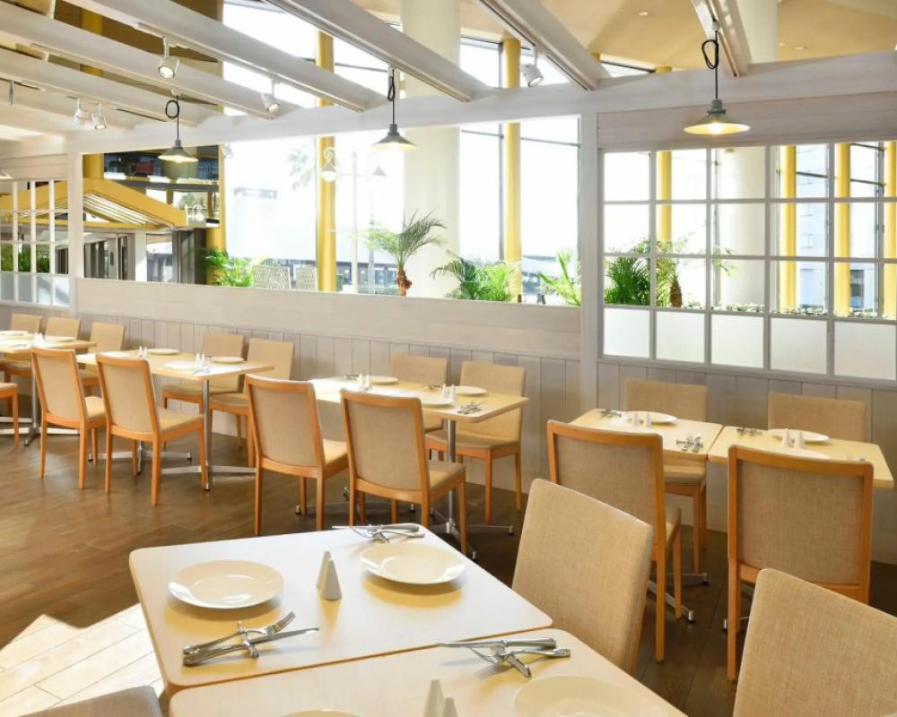 фото Tokyo Bay Maihama Hotel First Resort