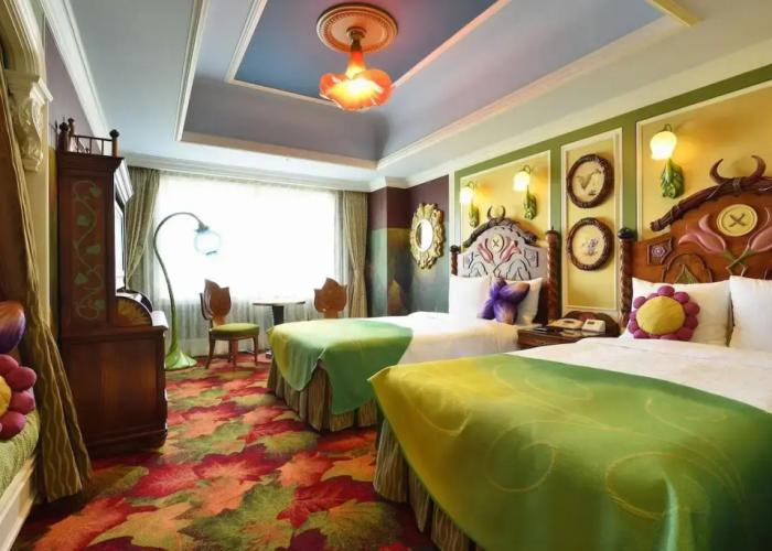 Tokyo Disneyland Hotel