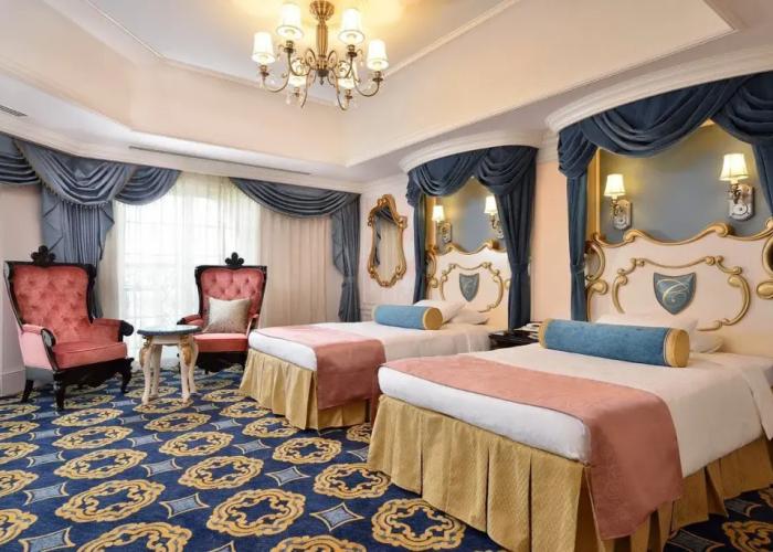 Tokyo Disneyland Hotel