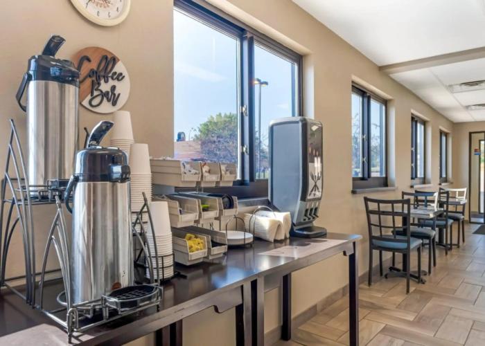 Harmony Inn & Suites