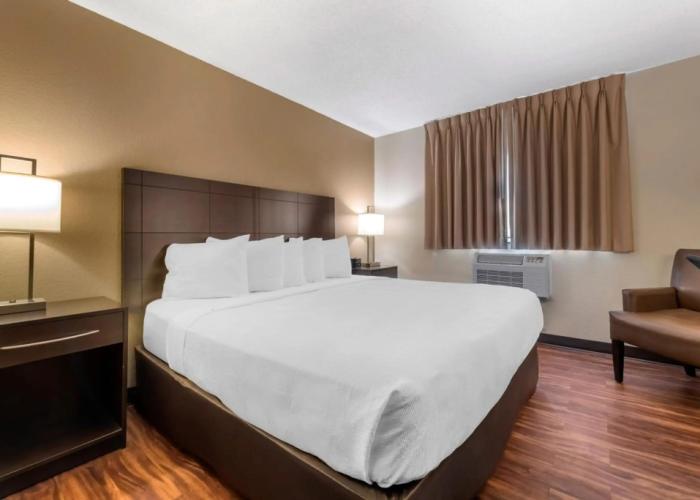 Harmony Inn & Suites