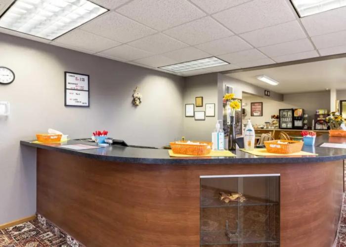 Harmony Inn & Suites